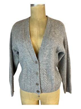 Summit Hill  Classic Gray V-Neck Lambswool/Angora Button Front Women's Cardigan